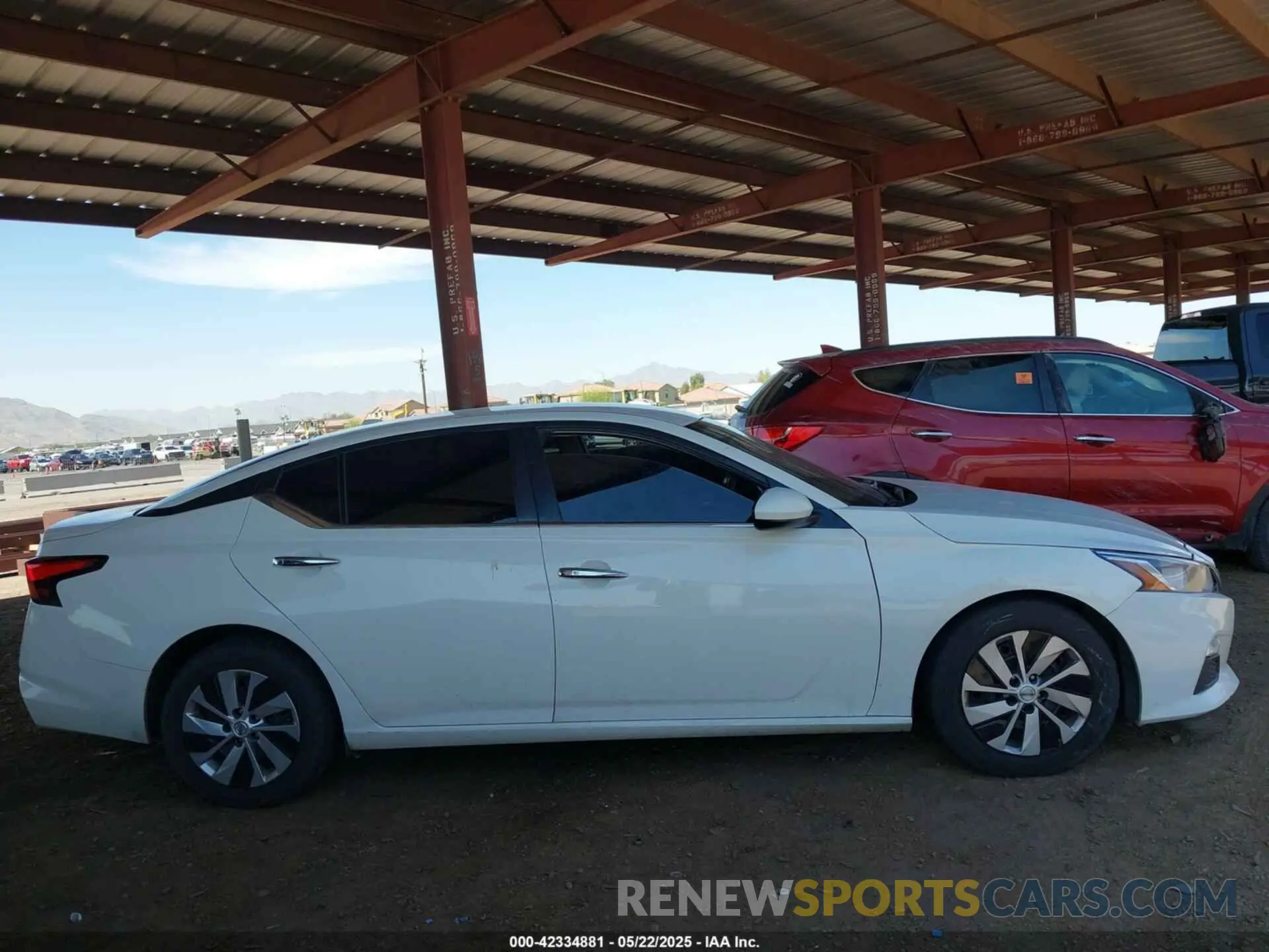 13 Photograph of a damaged car 1N4BL4BV5LC212904 NISSAN ALTIMA 2020