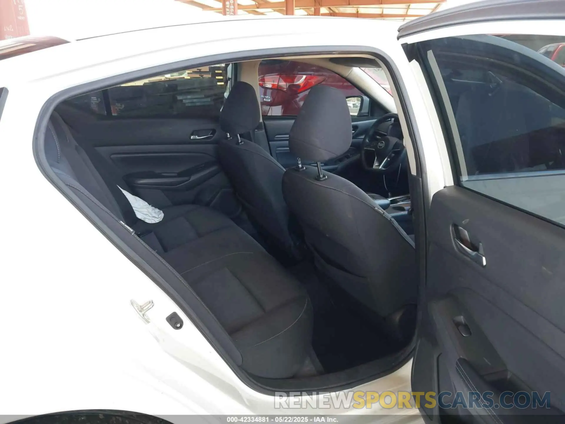 8 Photograph of a damaged car 1N4BL4BV5LC212904 NISSAN ALTIMA 2020