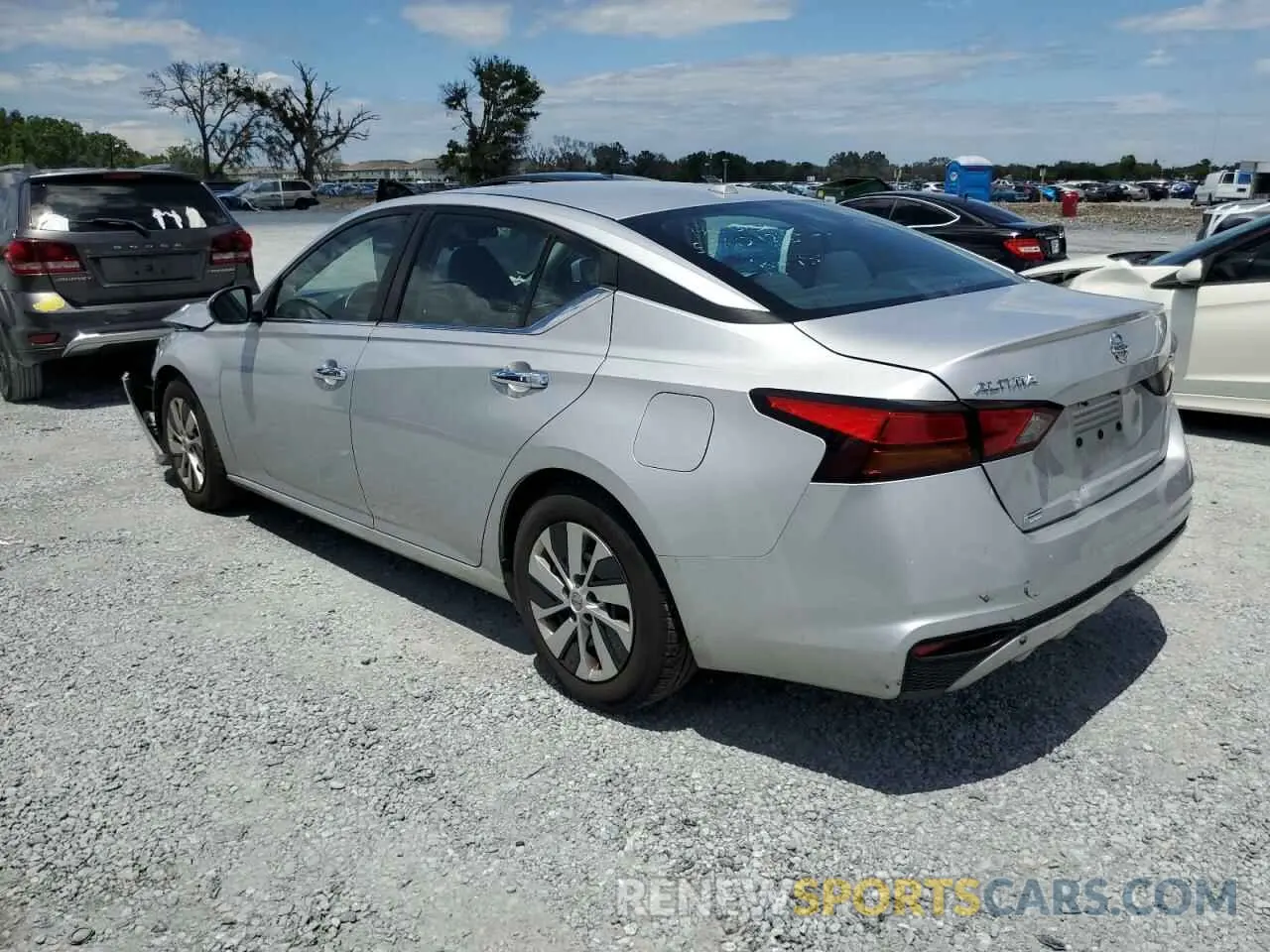 2 Photograph of a damaged car 1N4BL4BV5LC213597 NISSAN ALTIMA 2020