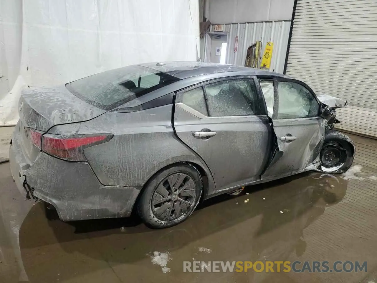3 Photograph of a damaged car 1N4BL4BV5LC214927 NISSAN ALTIMA 2020