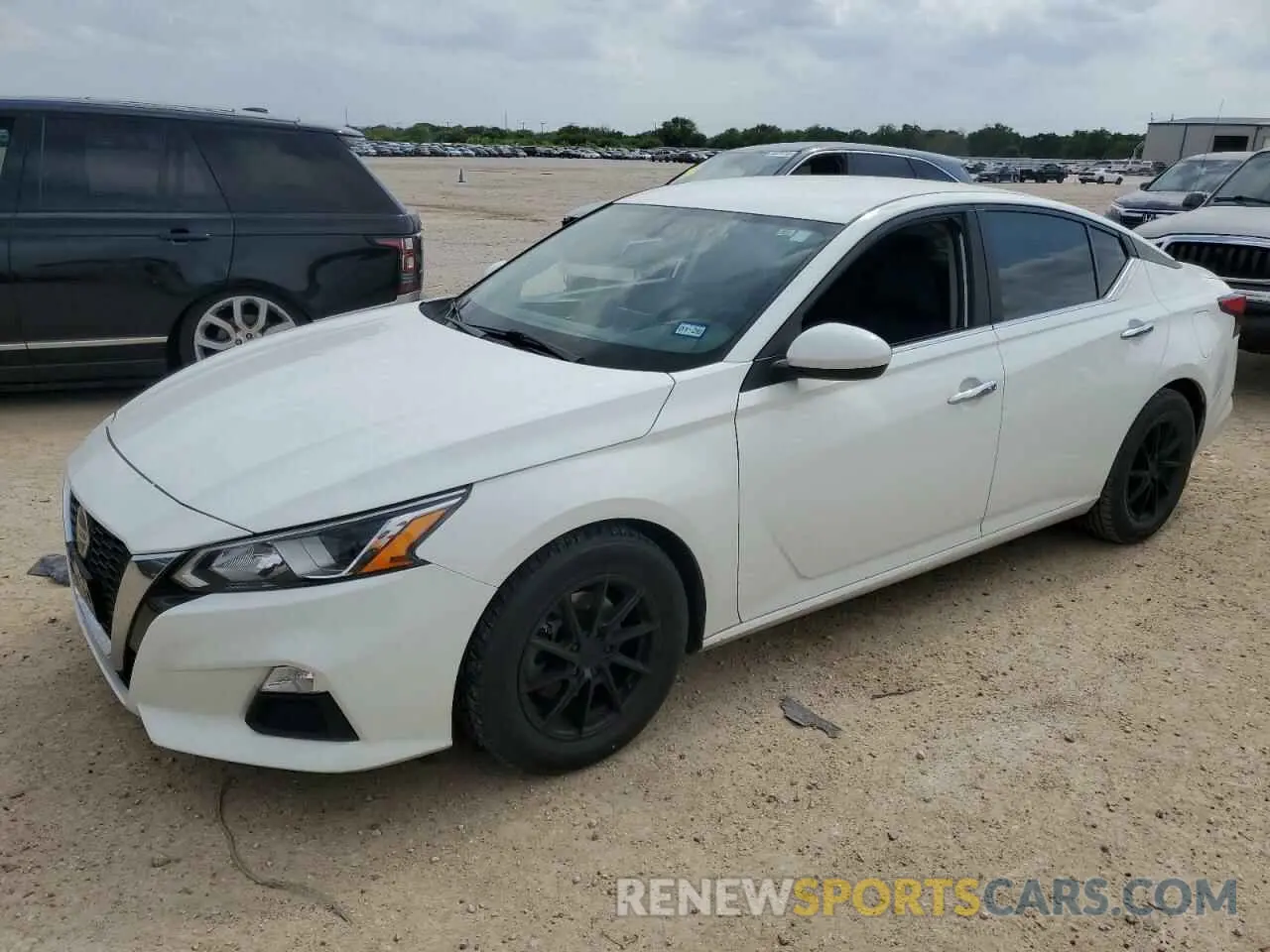 1 Photograph of a damaged car 1N4BL4BV5LC227158 NISSAN ALTIMA 2020