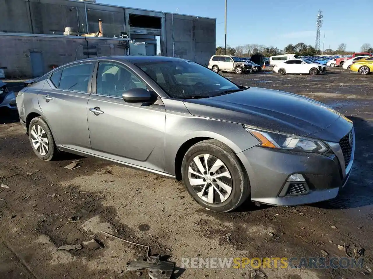 4 Photograph of a damaged car 1N4BL4BV5LC233445 NISSAN ALTIMA 2020