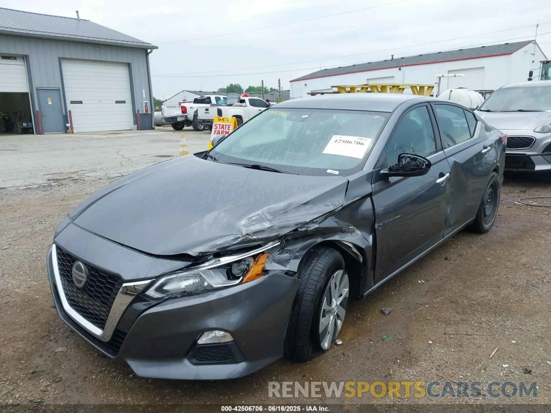 6 Photograph of a damaged car 1N4BL4BV5LC252285 NISSAN ALTIMA 2020