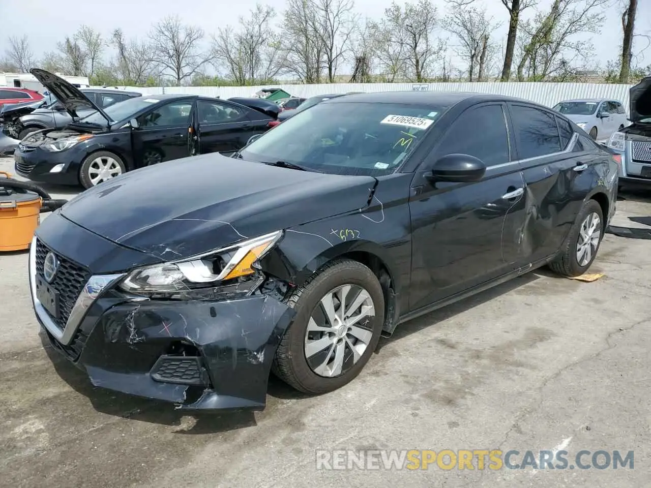 1 Photograph of a damaged car 1N4BL4BV5LC263142 NISSAN ALTIMA 2020