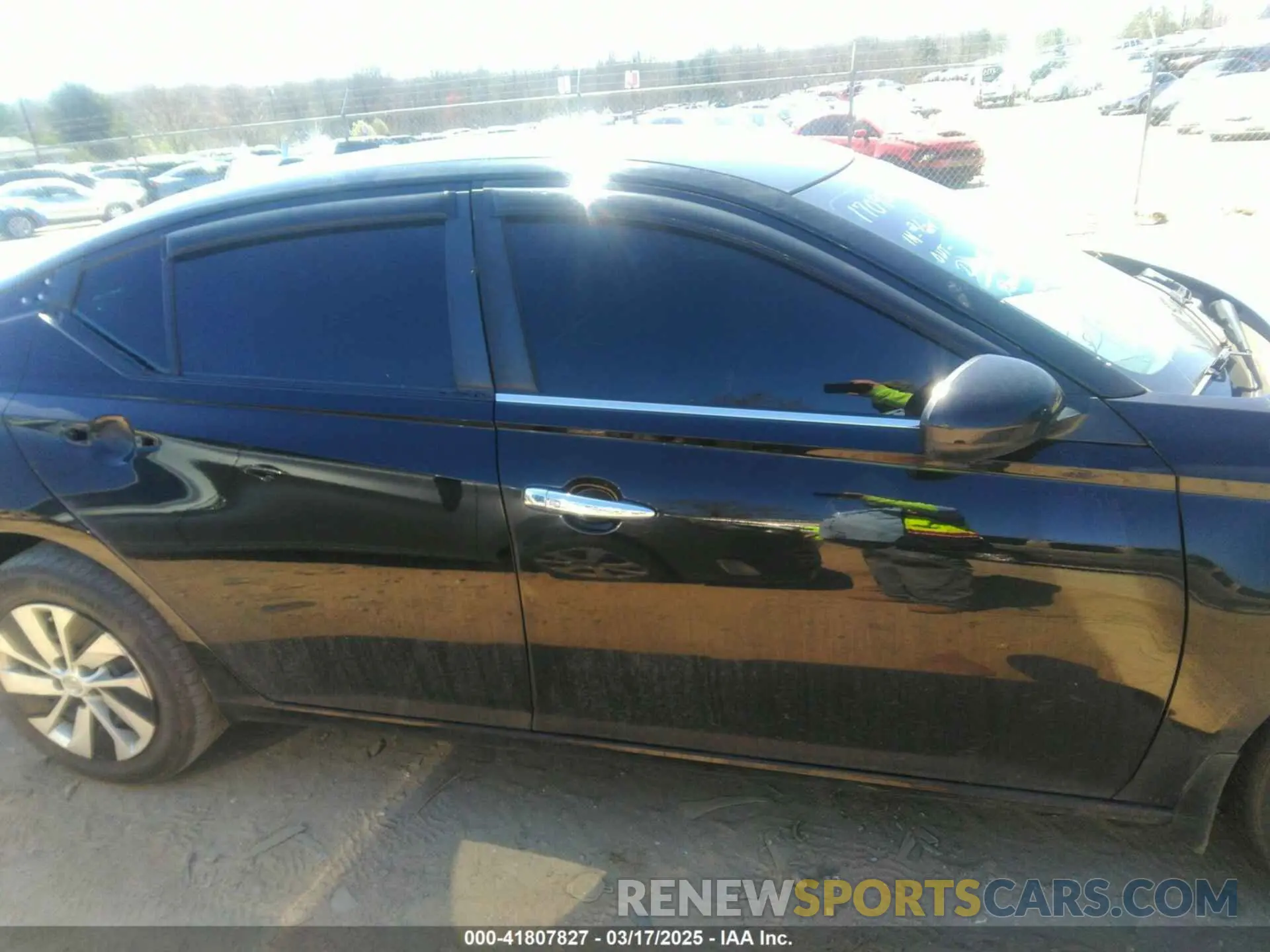 13 Photograph of a damaged car 1N4BL4BV5LC284508 NISSAN ALTIMA 2020