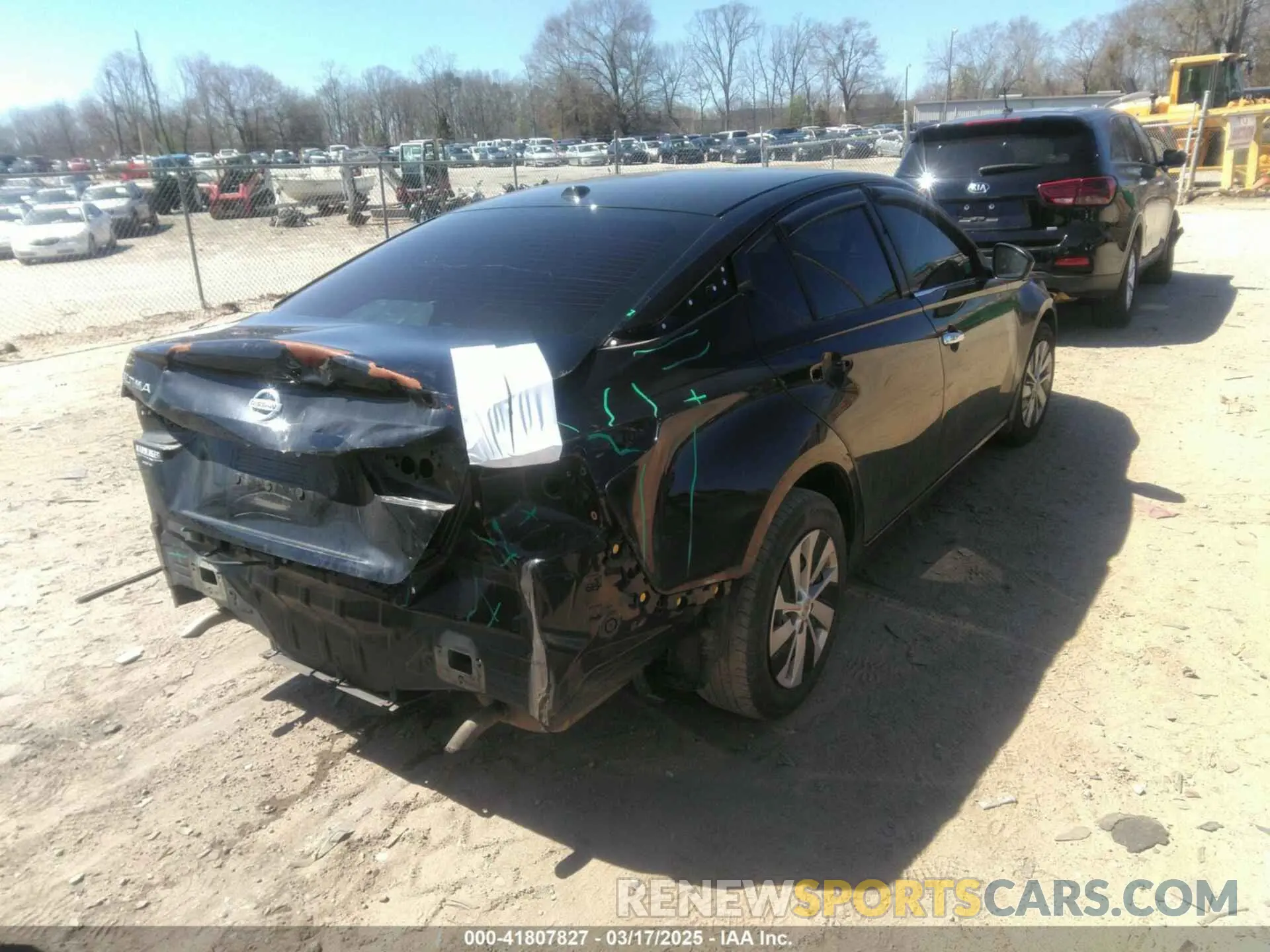 4 Photograph of a damaged car 1N4BL4BV5LC284508 NISSAN ALTIMA 2020