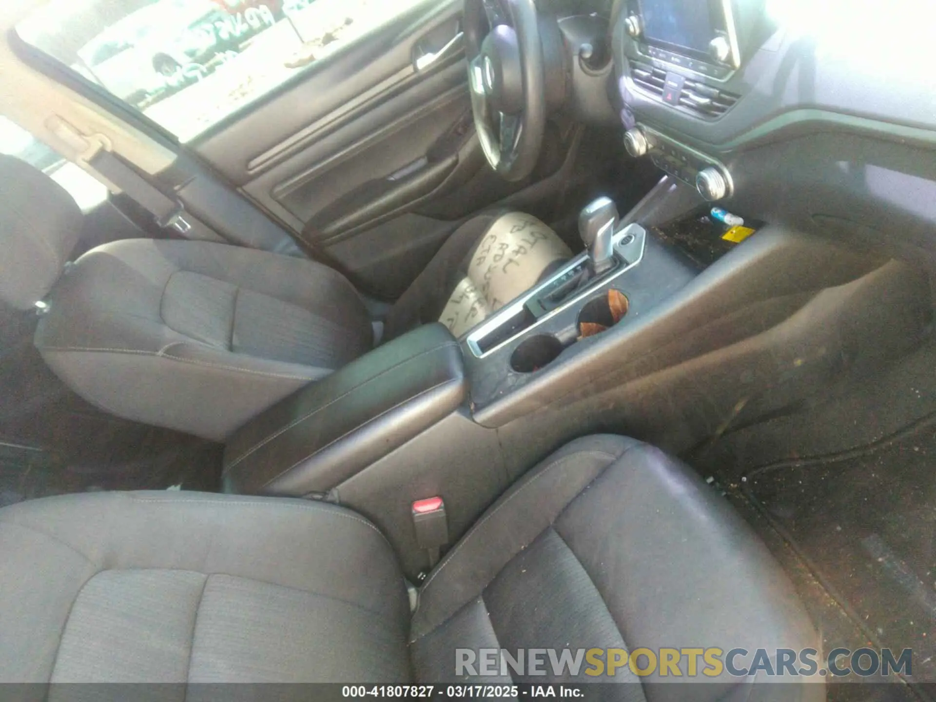 5 Photograph of a damaged car 1N4BL4BV5LC284508 NISSAN ALTIMA 2020