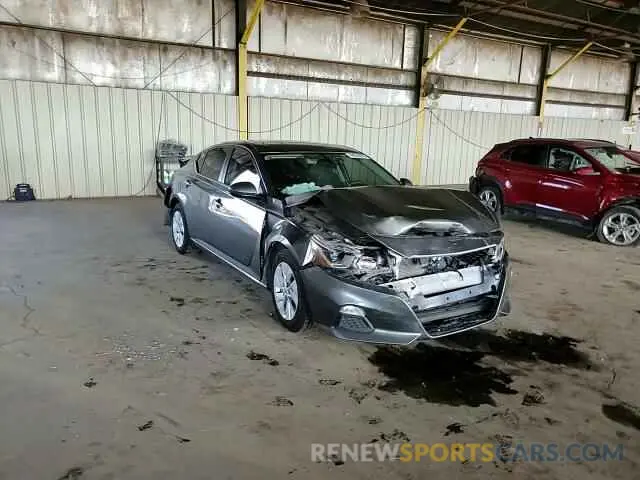 11 Photograph of a damaged car 1N4BL4BV5LN318838 NISSAN ALTIMA 2020