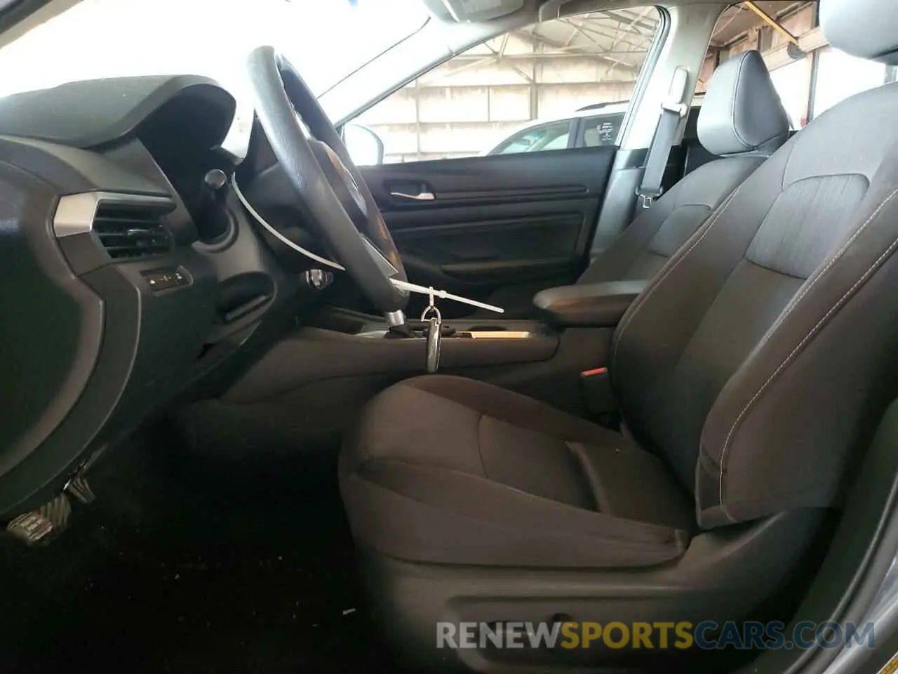 7 Photograph of a damaged car 1N4BL4BV5LN318838 NISSAN ALTIMA 2020