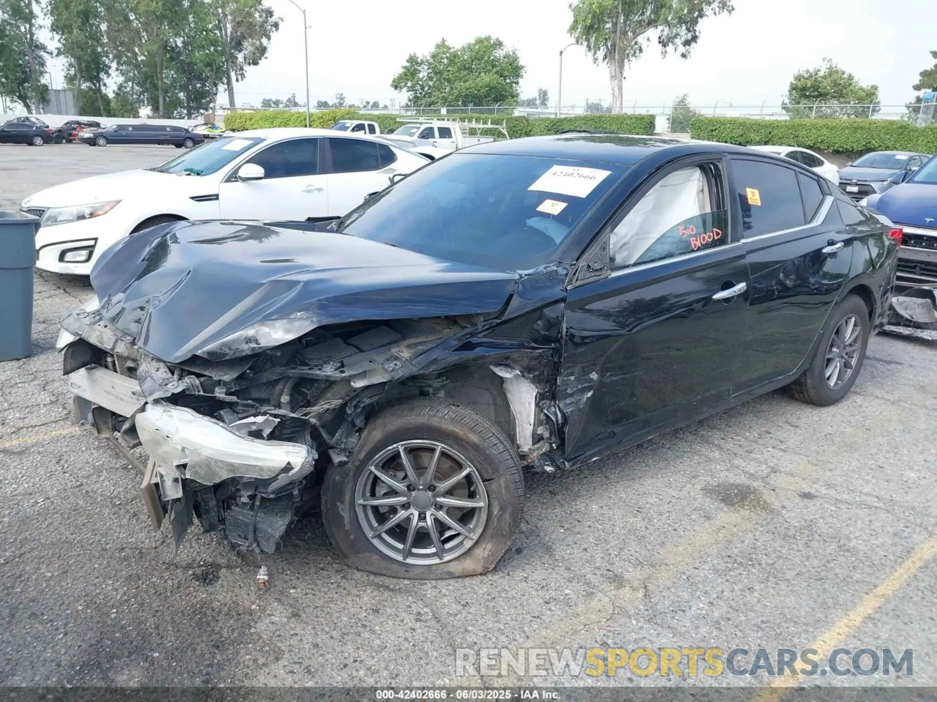2 Photograph of a damaged car 1N4BL4BV6LC139574 NISSAN ALTIMA 2020