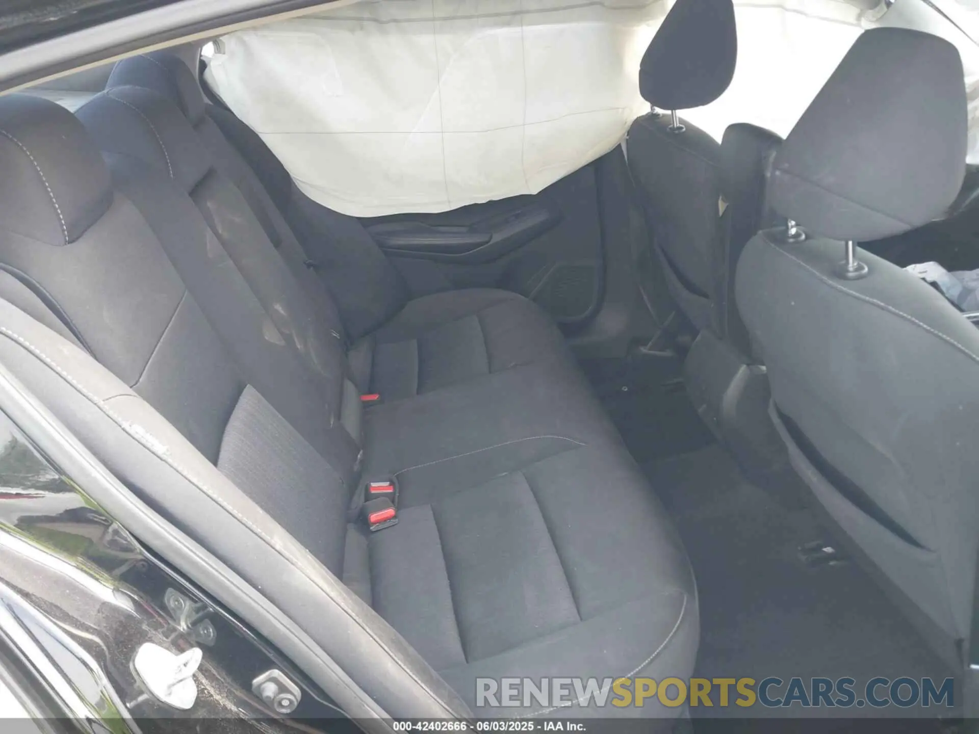 8 Photograph of a damaged car 1N4BL4BV6LC139574 NISSAN ALTIMA 2020