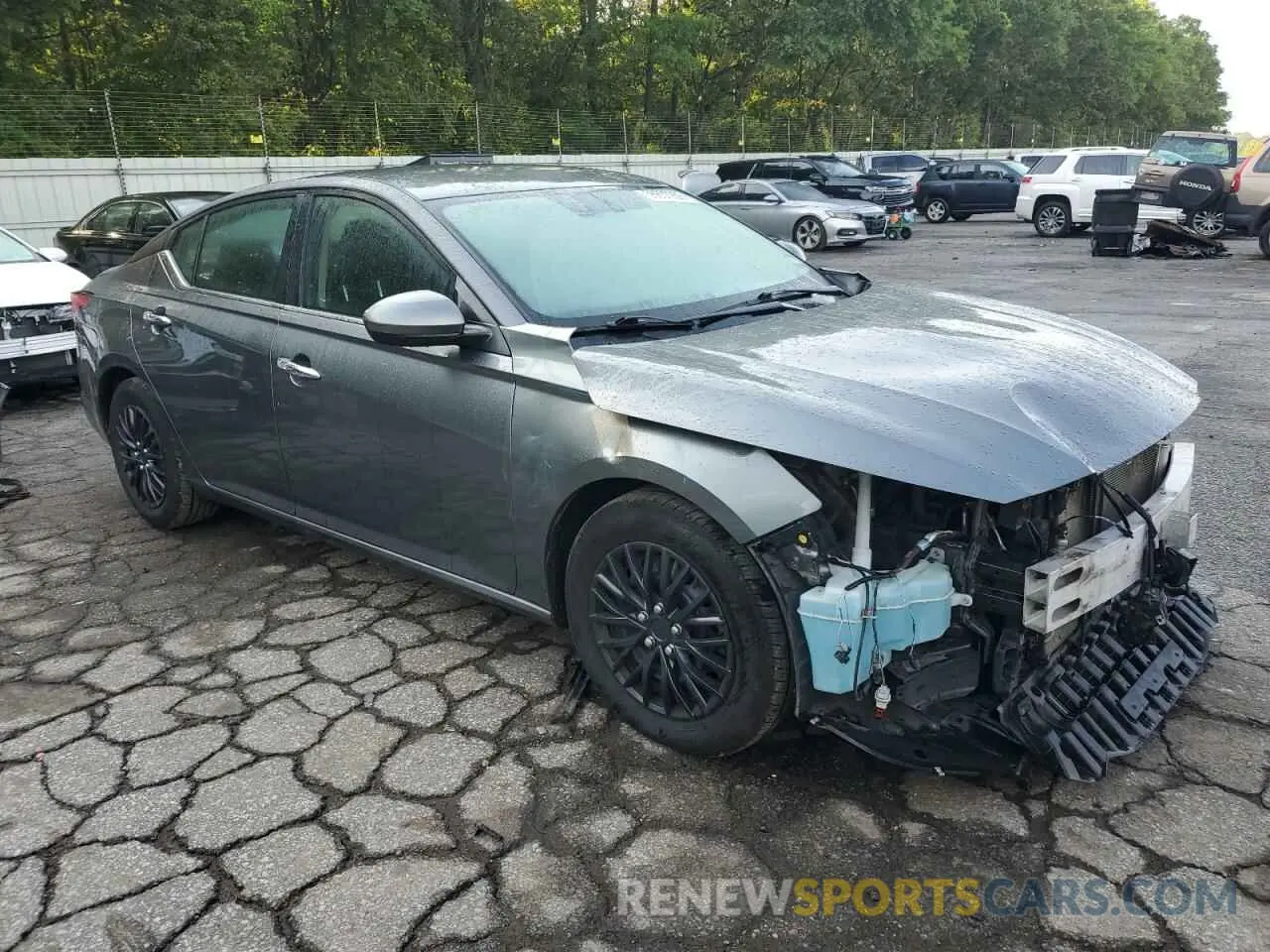 4 Photograph of a damaged car 1N4BL4BV6LC150526 NISSAN ALTIMA 2020
