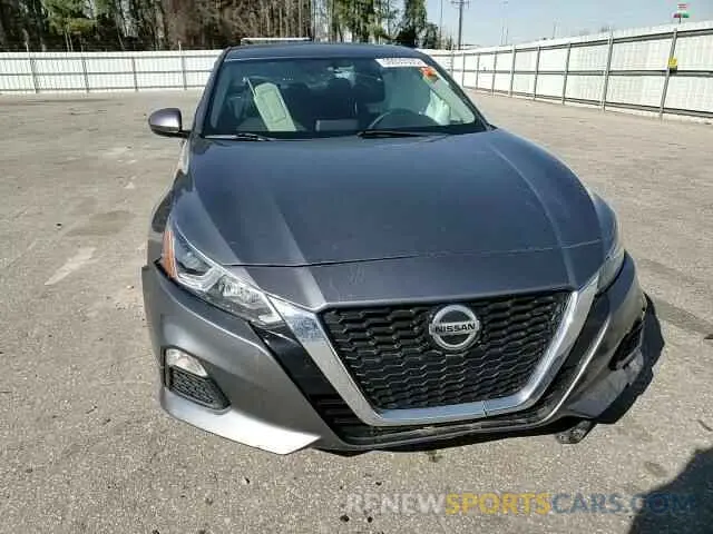 11 Photograph of a damaged car 1N4BL4BV6LC154740 NISSAN ALTIMA 2020