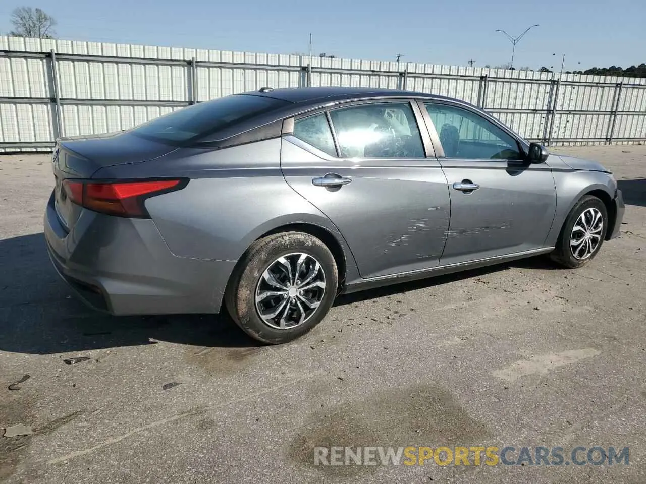 3 Photograph of a damaged car 1N4BL4BV6LC154740 NISSAN ALTIMA 2020