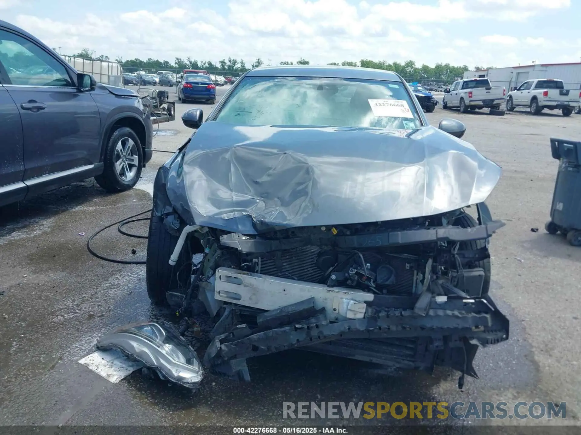 11 Photograph of a damaged car 1N4BL4BV6LC160294 NISSAN ALTIMA 2020