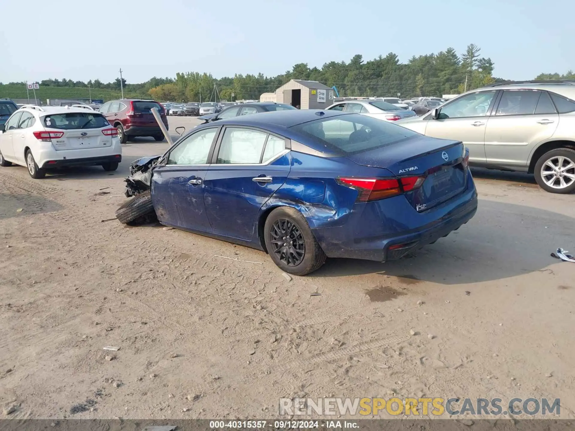 3 Photograph of a damaged car 1N4BL4BV6LC170226 NISSAN ALTIMA 2020