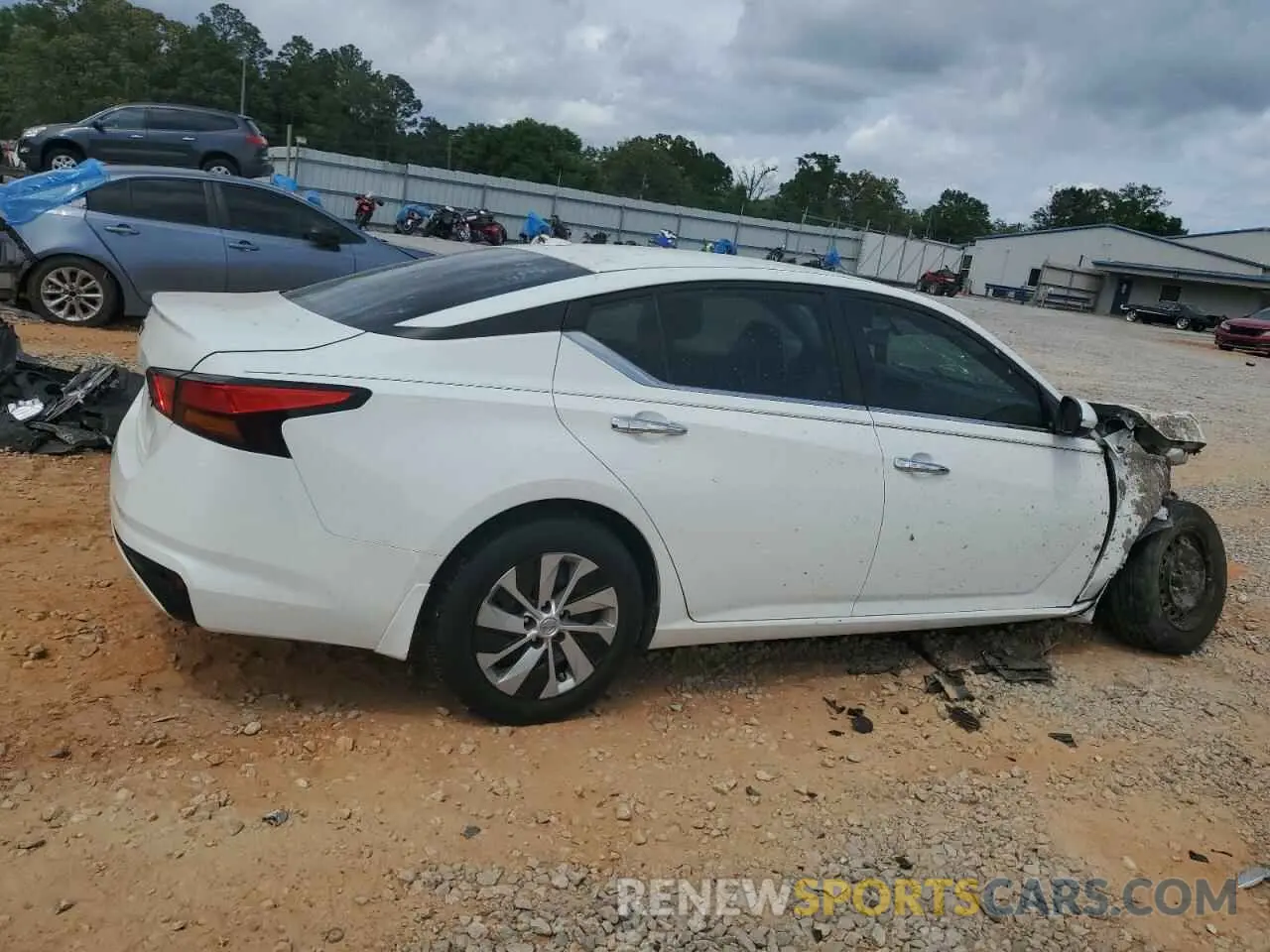 3 Photograph of a damaged car 1N4BL4BV6LC173417 NISSAN ALTIMA 2020