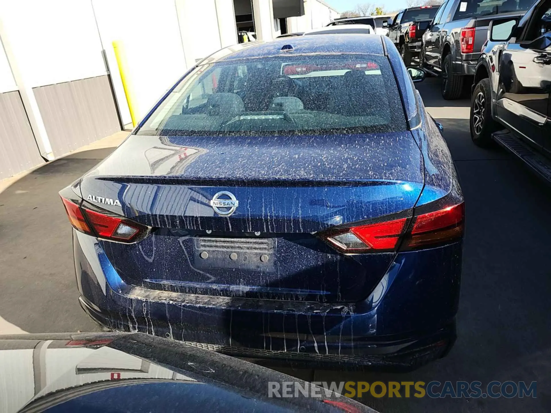 6 Photograph of a damaged car 1N4BL4BV6LC177922 NISSAN ALTIMA 2020