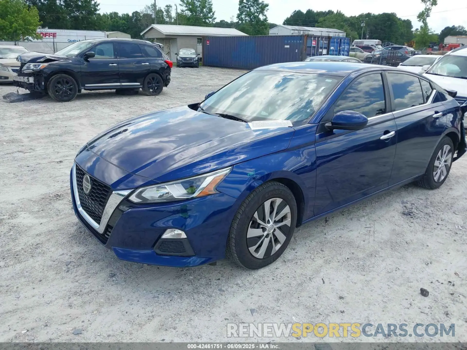 2 Photograph of a damaged car 1N4BL4BV6LC194798 NISSAN ALTIMA 2020