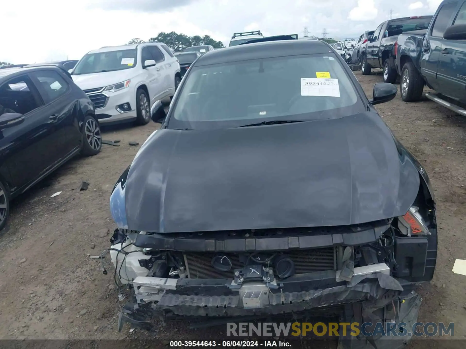 13 Photograph of a damaged car 1N4BL4BV6LC205928 NISSAN ALTIMA 2020