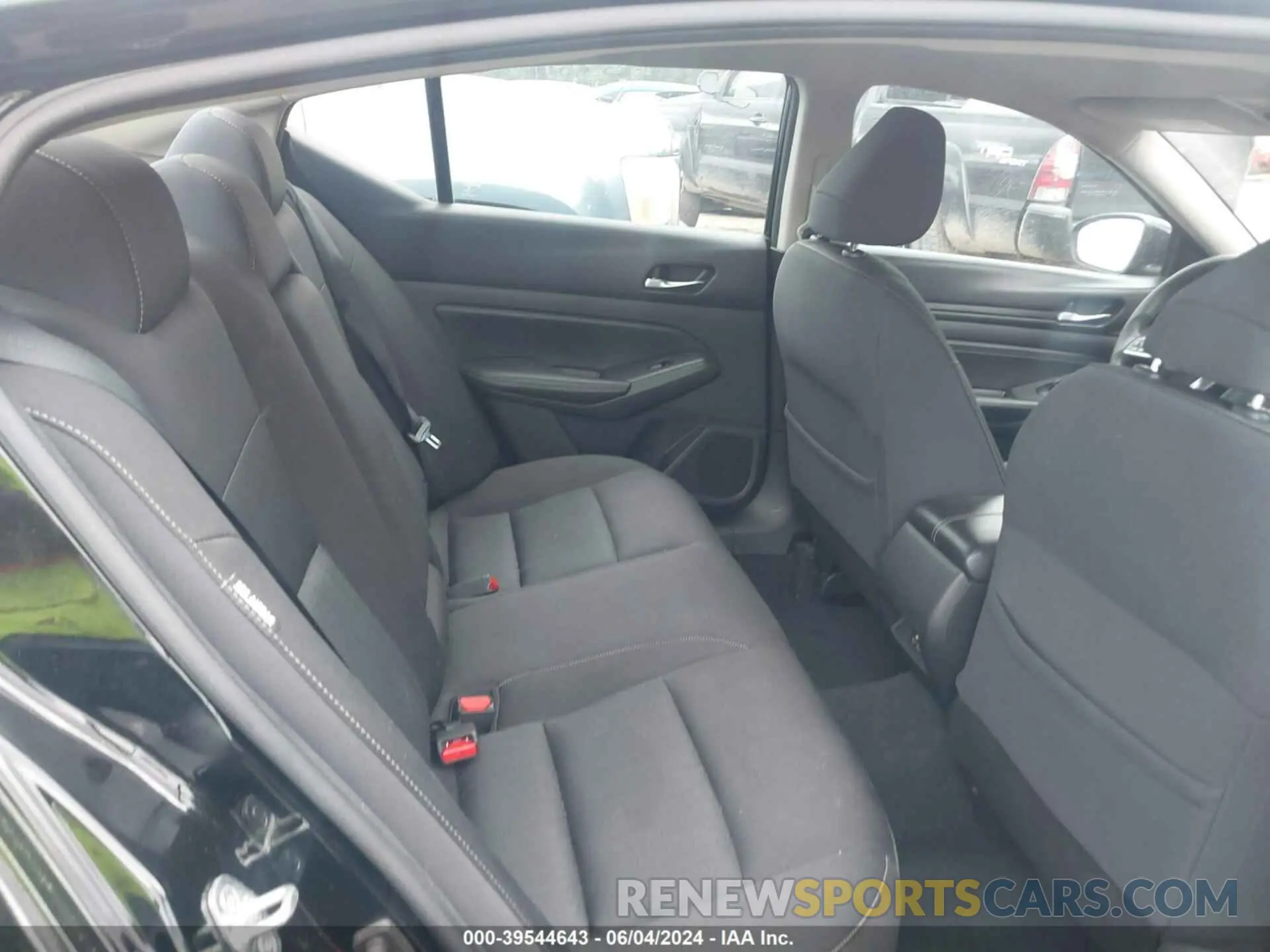 8 Photograph of a damaged car 1N4BL4BV6LC205928 NISSAN ALTIMA 2020