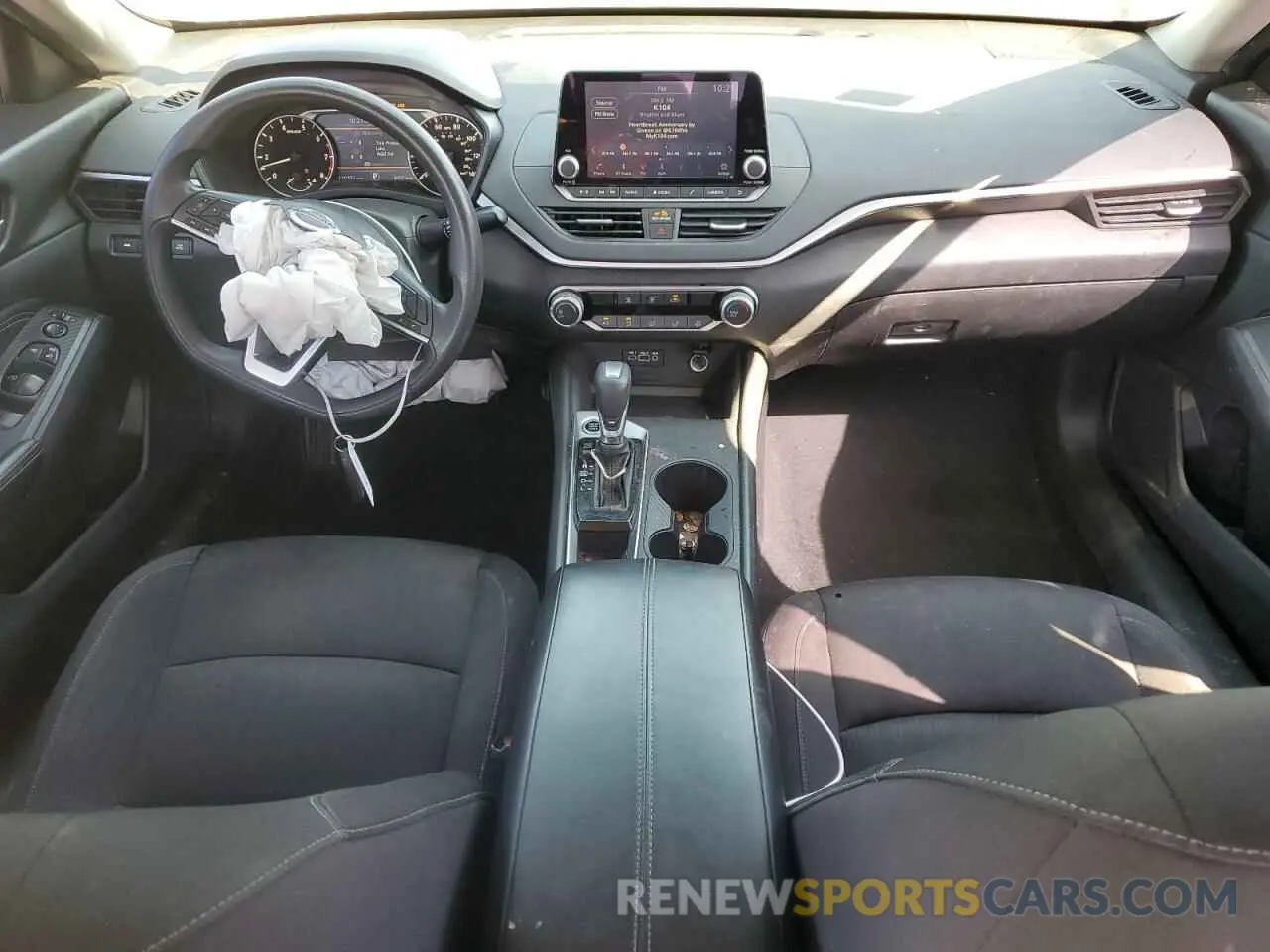 8 Photograph of a damaged car 1N4BL4BV6LC227864 NISSAN ALTIMA 2020