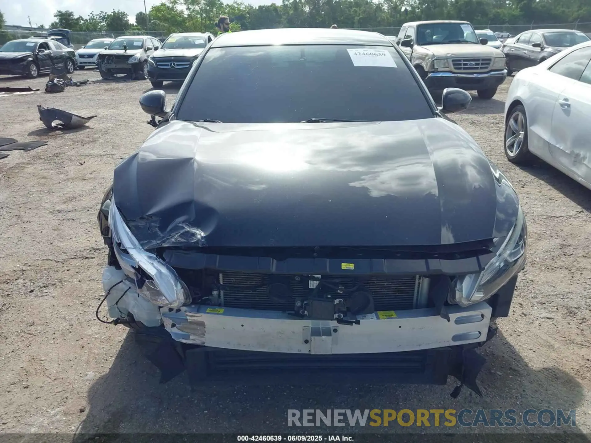 12 Photograph of a damaged car 1N4BL4BV6LC232773 NISSAN ALTIMA 2020
