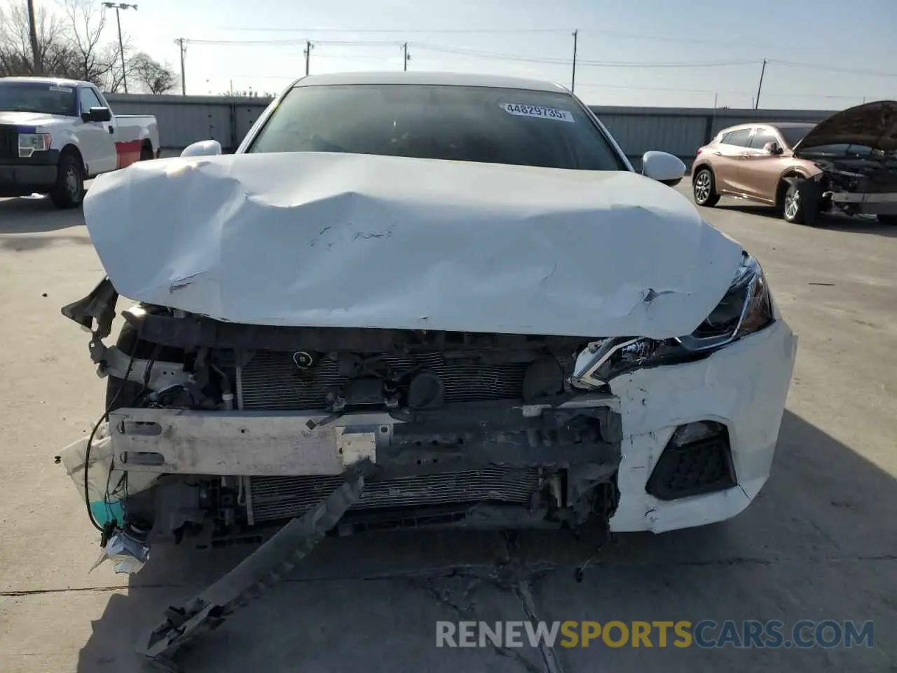 5 Photograph of a damaged car 1N4BL4BV6LC236287 NISSAN ALTIMA 2020