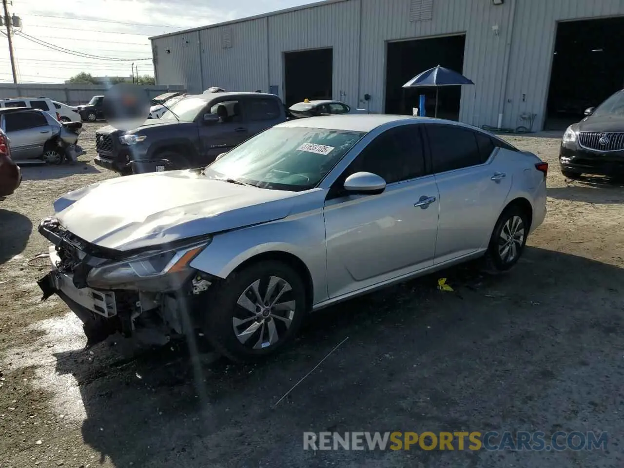 1 Photograph of a damaged car 1N4BL4BV6LC240453 NISSAN ALTIMA 2020