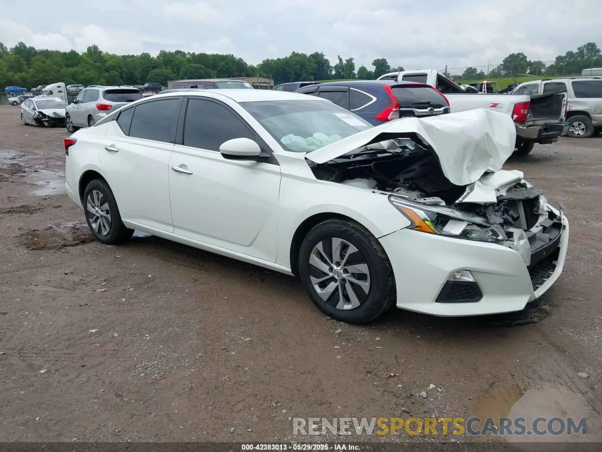 1 Photograph of a damaged car 1N4BL4BV6LC244891 NISSAN ALTIMA 2020