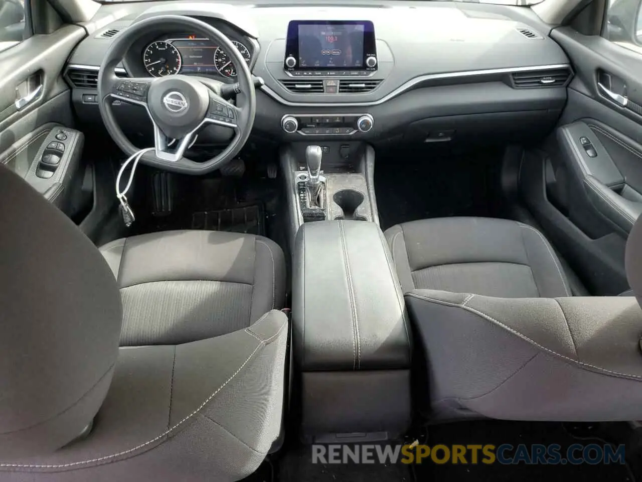 8 Photograph of a damaged car 1N4BL4BV6LC253090 NISSAN ALTIMA 2020