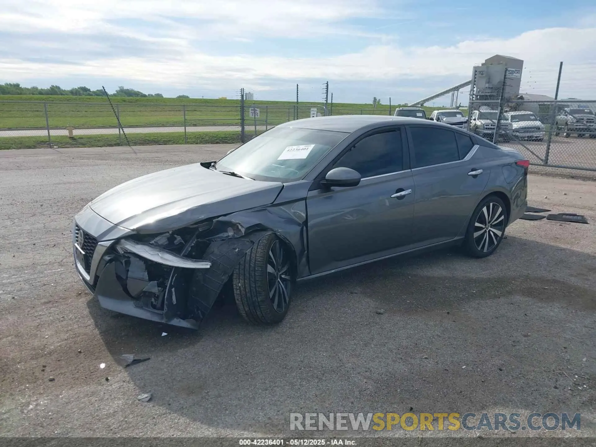 2 Photograph of a damaged car 1N4BL4BV6LC260508 NISSAN ALTIMA 2020
