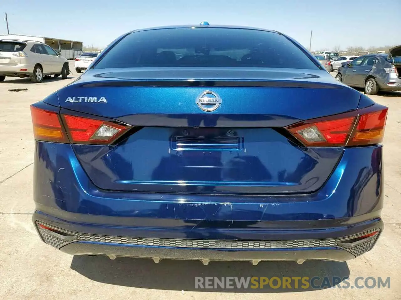 6 Photograph of a damaged car 1N4BL4BV6LC268351 NISSAN ALTIMA 2020
