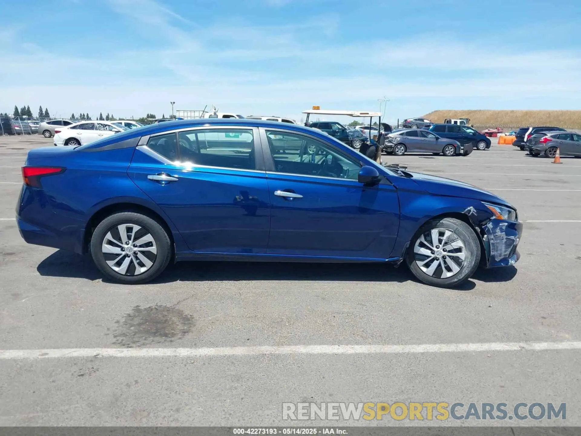 12 Photograph of a damaged car 1N4BL4BV6LC284100 NISSAN ALTIMA 2020