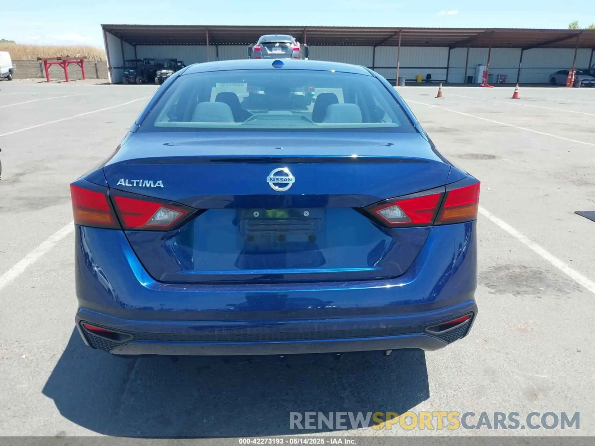 15 Photograph of a damaged car 1N4BL4BV6LC284100 NISSAN ALTIMA 2020