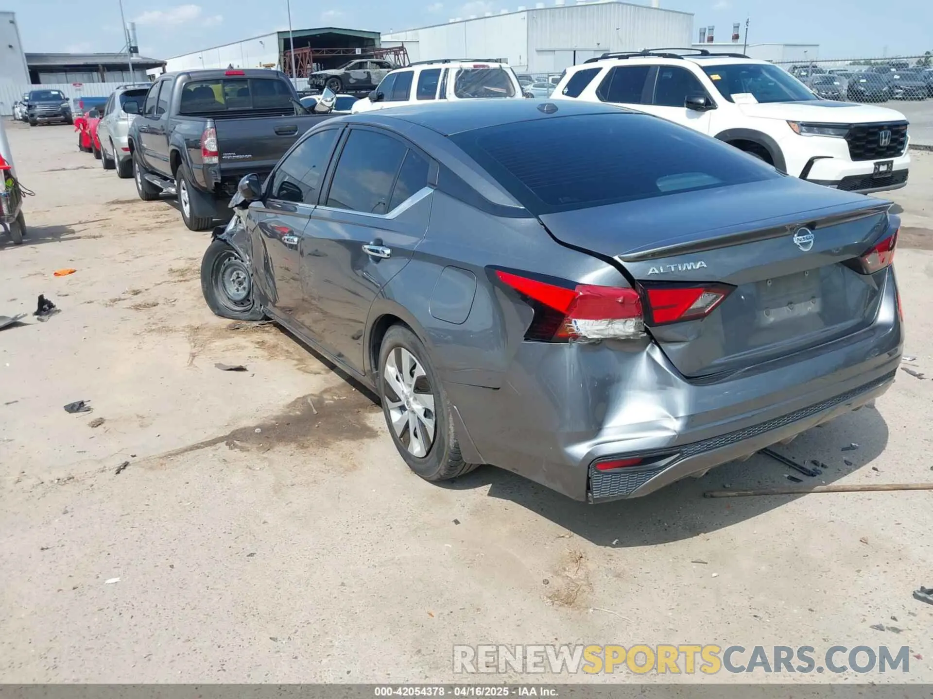 3 Photograph of a damaged car 1N4BL4BV7LC114313 NISSAN ALTIMA 2020