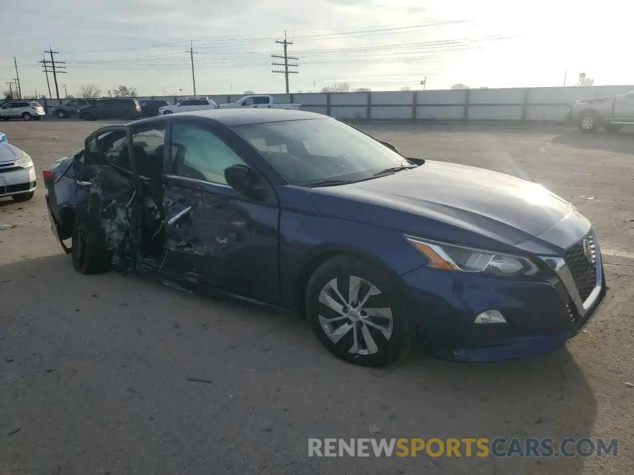 4 Photograph of a damaged car 1N4BL4BV7LC124825 NISSAN ALTIMA 2020