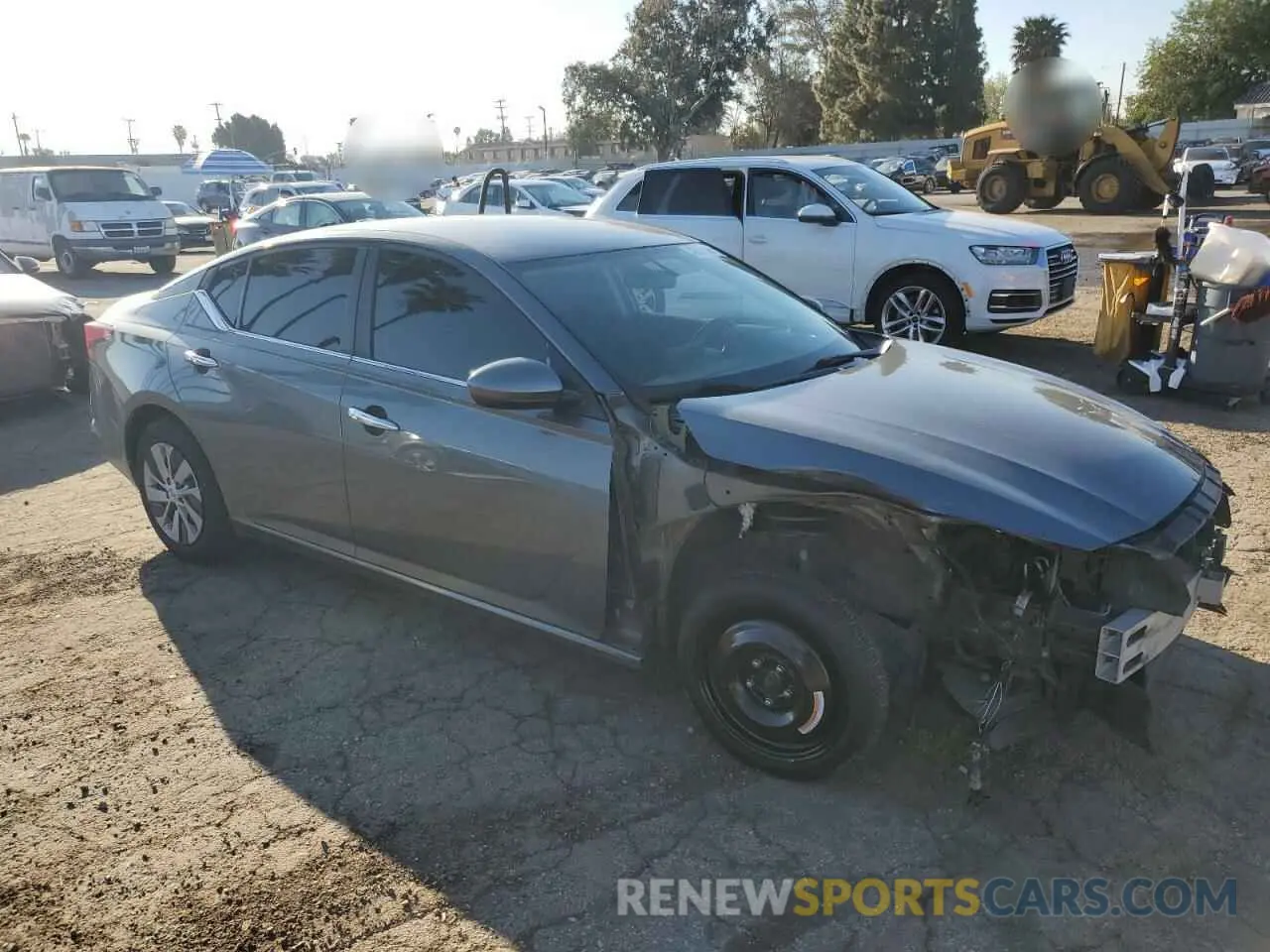 4 Photograph of a damaged car 1N4BL4BV7LC145206 NISSAN ALTIMA 2020