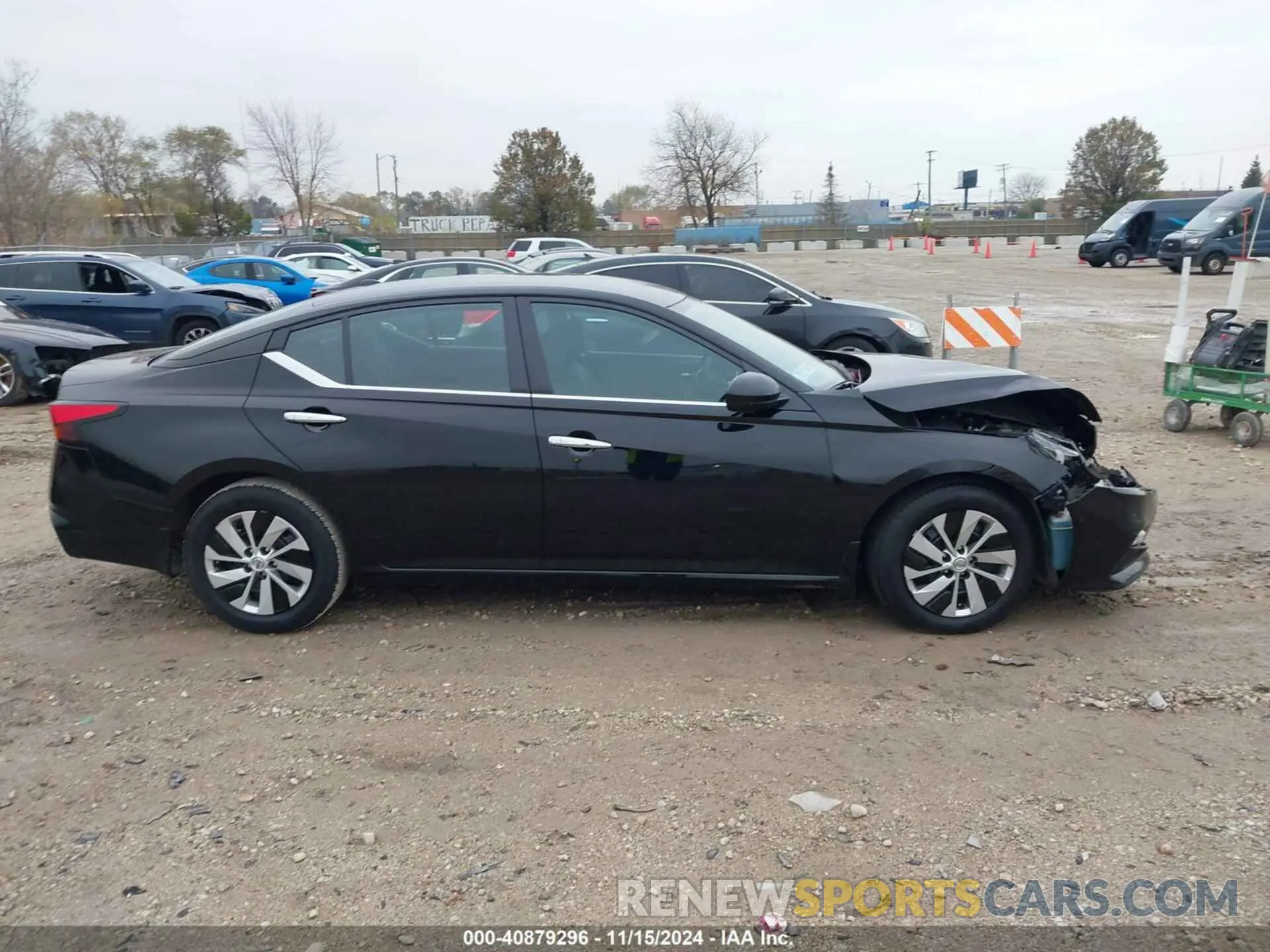 13 Photograph of a damaged car 1N4BL4BV7LC175905 NISSAN ALTIMA 2020