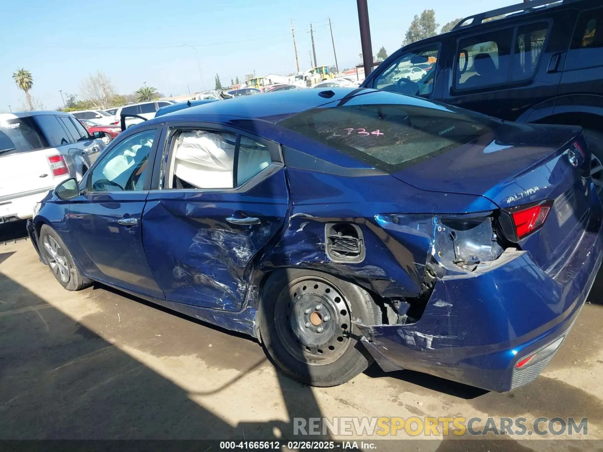 15 Photograph of a damaged car 1N4BL4BV7LC177931 NISSAN ALTIMA 2020