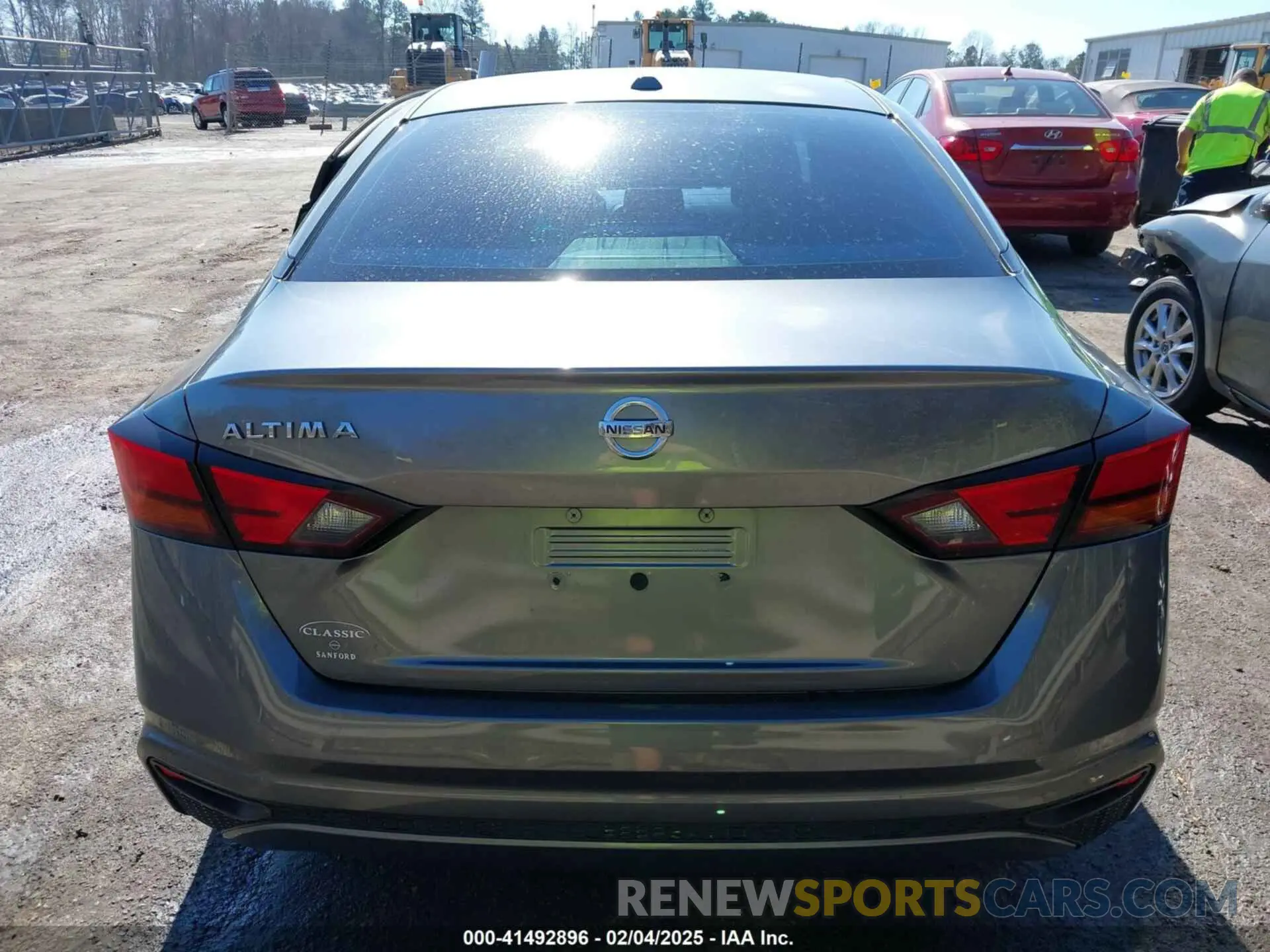 16 Photograph of a damaged car 1N4BL4BV7LC178562 NISSAN ALTIMA 2020