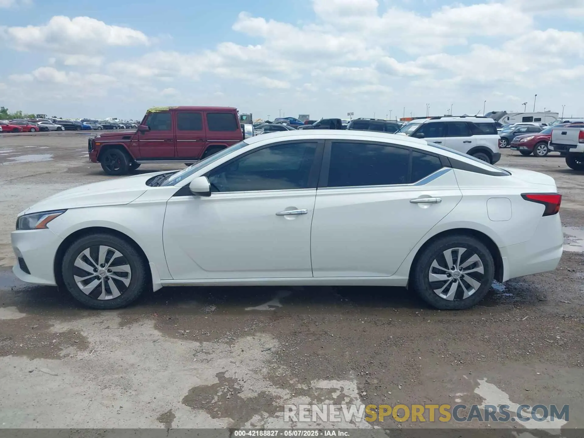 14 Photograph of a damaged car 1N4BL4BV7LC179128 NISSAN ALTIMA 2020
