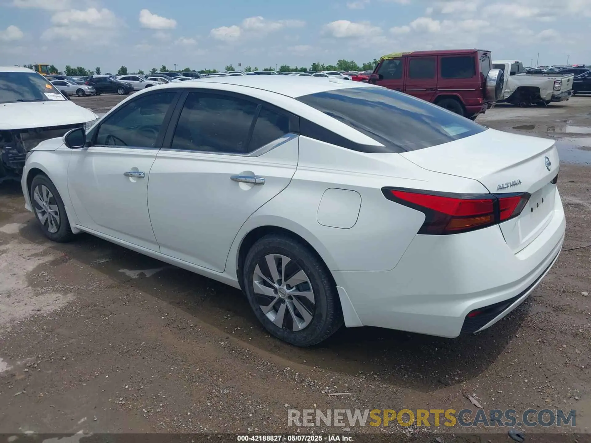 3 Photograph of a damaged car 1N4BL4BV7LC179128 NISSAN ALTIMA 2020