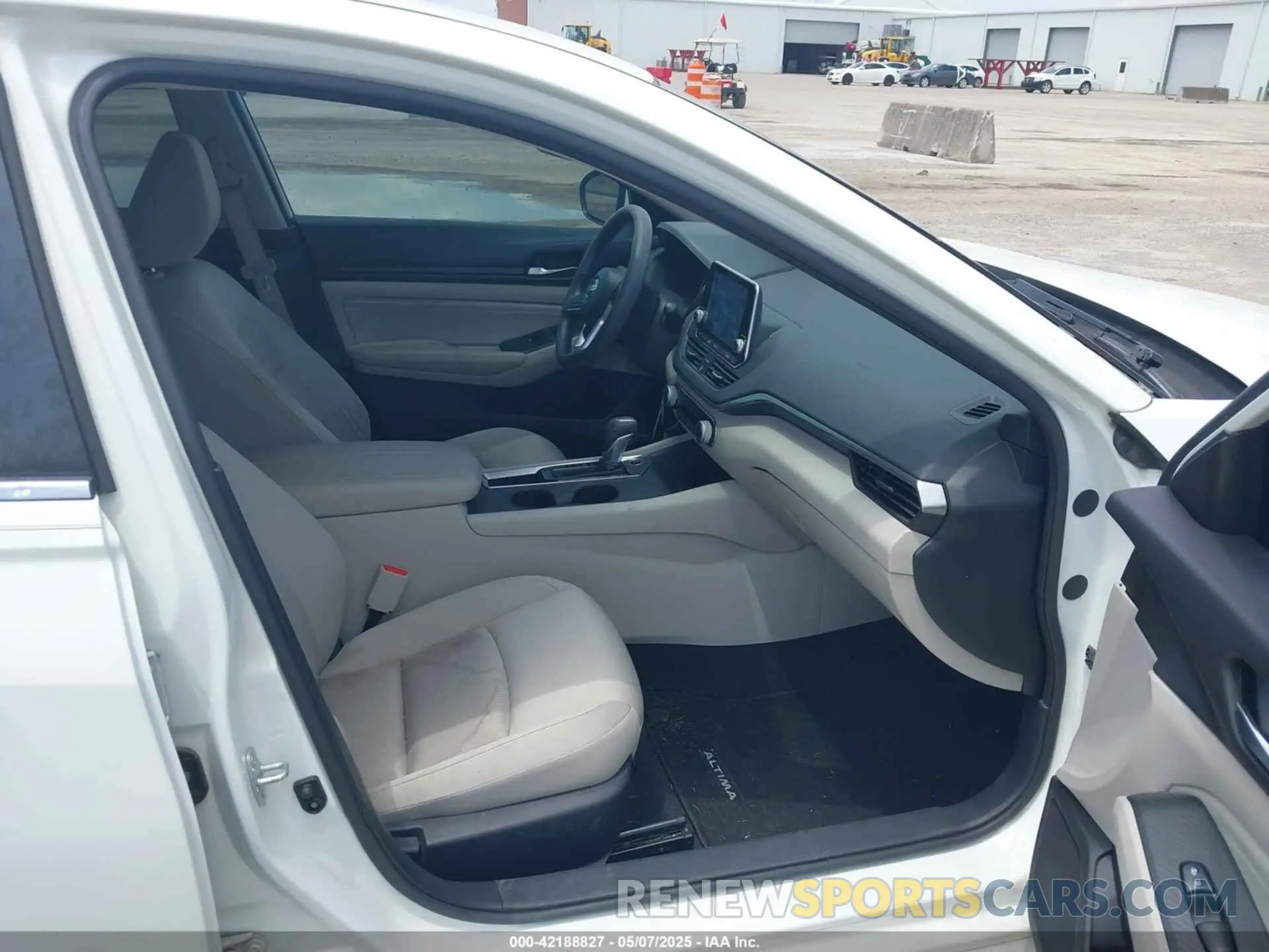 5 Photograph of a damaged car 1N4BL4BV7LC179128 NISSAN ALTIMA 2020