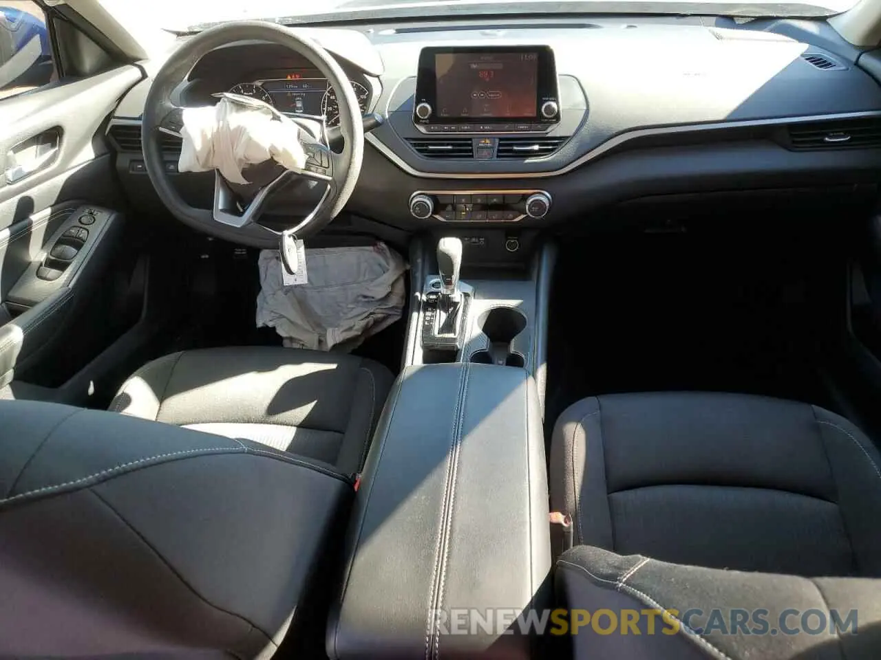 8 Photograph of a damaged car 1N4BL4BV7LC180022 NISSAN ALTIMA 2020
