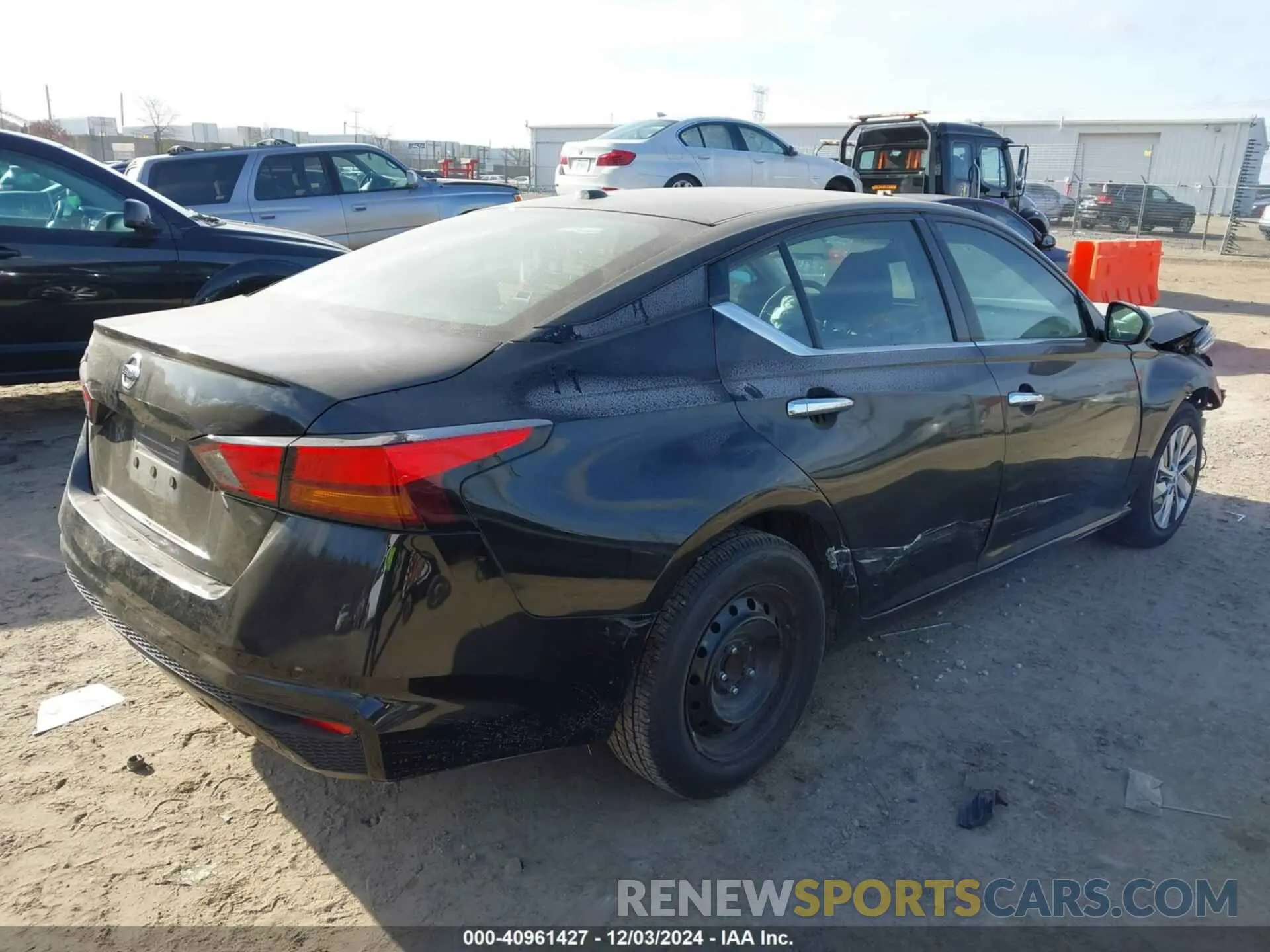 4 Photograph of a damaged car 1N4BL4BV7LC190324 NISSAN ALTIMA 2020