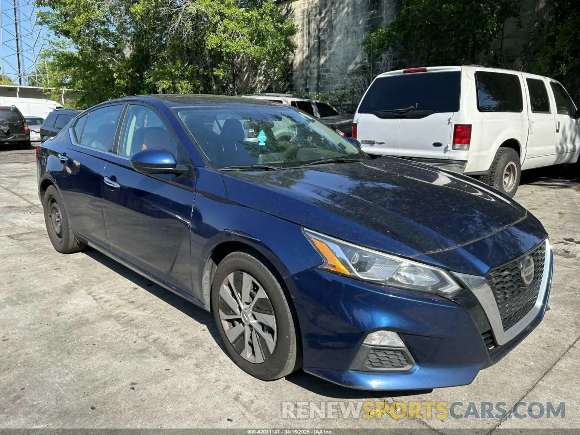 1 Photograph of a damaged car 1N4BL4BV7LC193210 NISSAN ALTIMA 2020