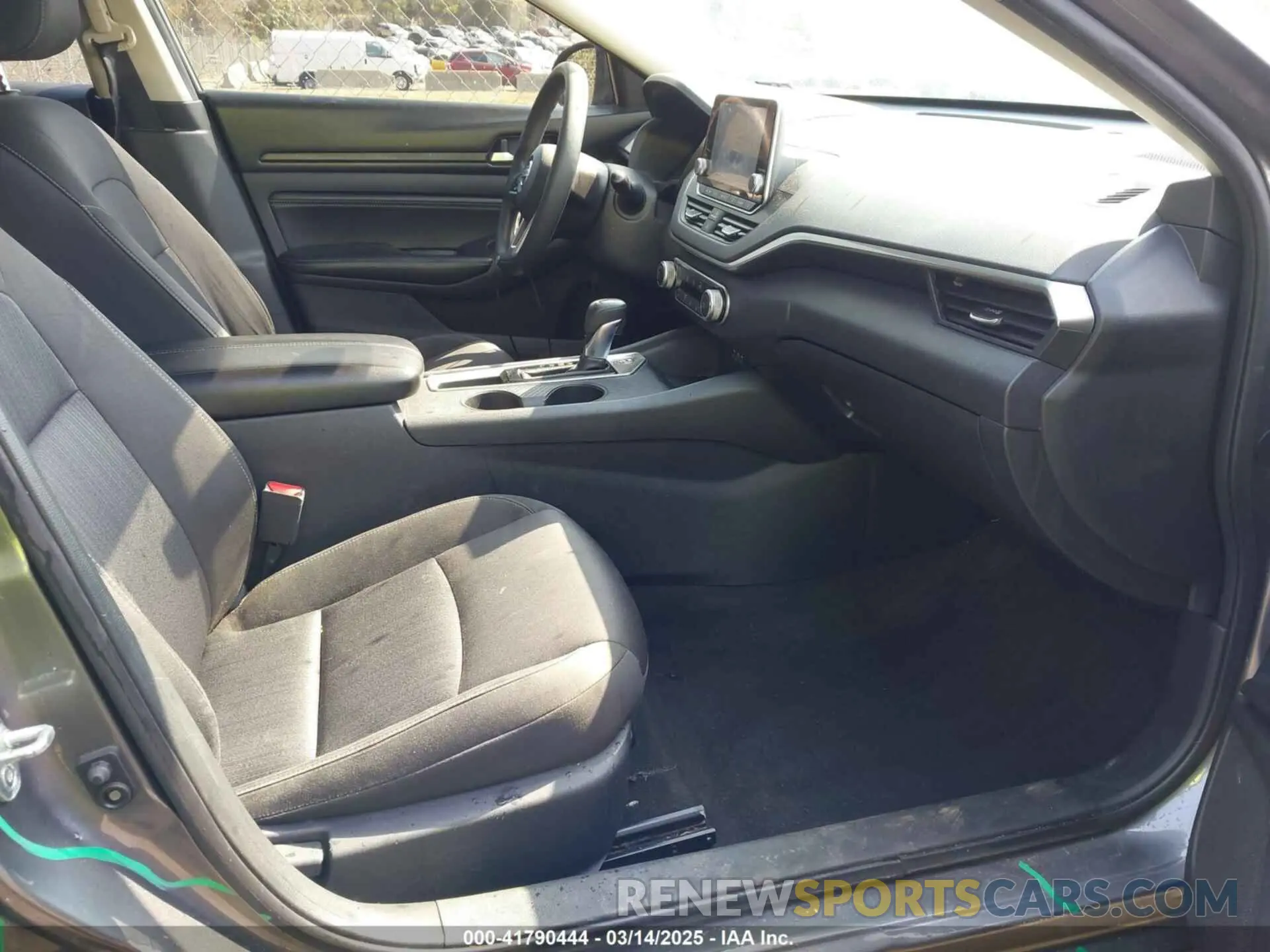 5 Photograph of a damaged car 1N4BL4BV7LC212578 NISSAN ALTIMA 2020