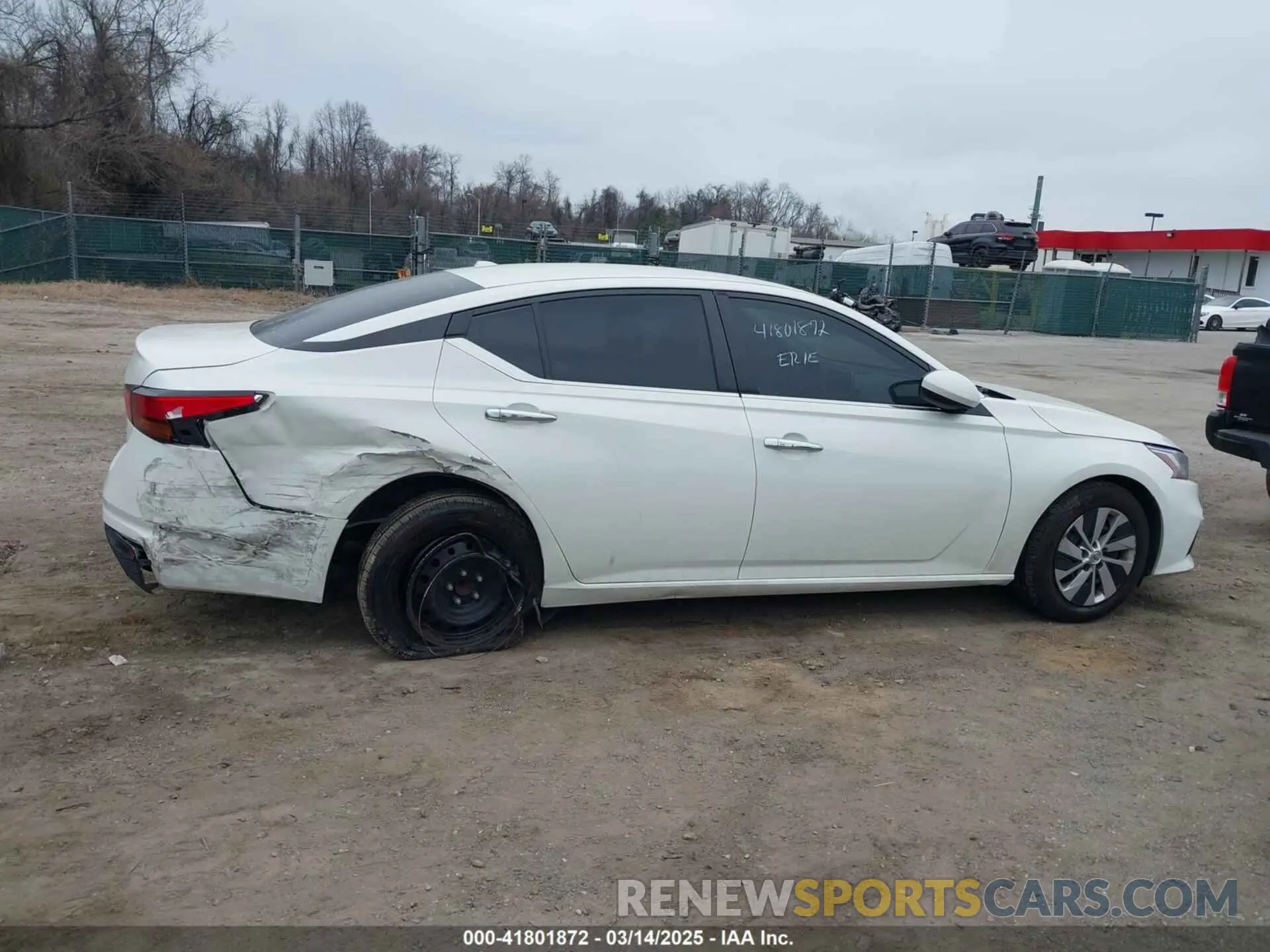 13 Photograph of a damaged car 1N4BL4BV7LC214671 NISSAN ALTIMA 2020