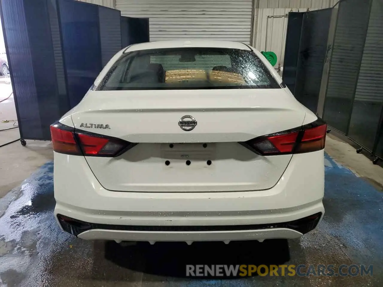 6 Photograph of a damaged car 1N4BL4BV7LC215254 NISSAN ALTIMA 2020